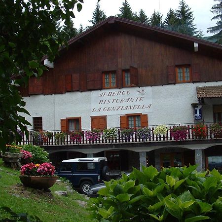 Albergo La Genzianella Беладжо Екстериор снимка